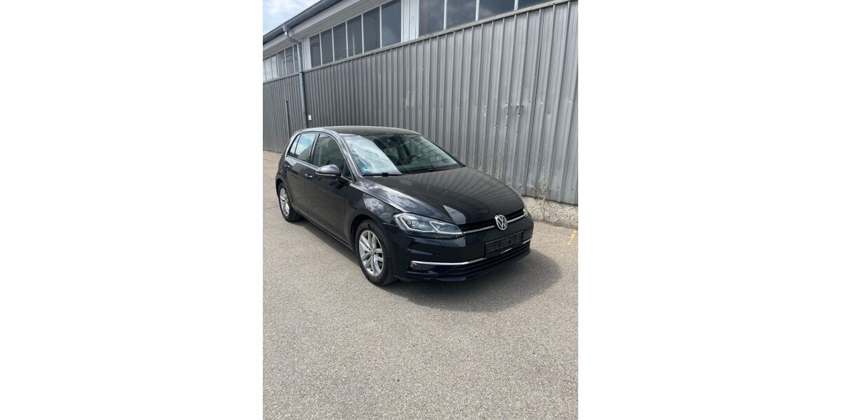 VW Golf 87.600 km 13.088 &euro; Zusmarshausen 86441