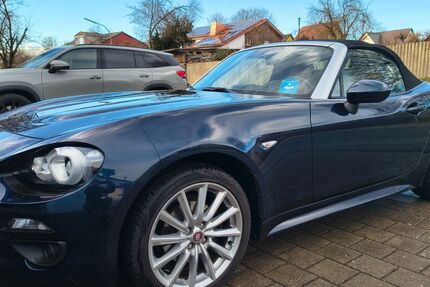 Fiat 124 Spider 128.000 km 16.100 &euro; Mering 86415