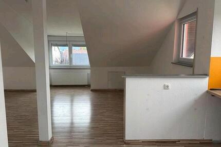 Dachgeschoss Wohnung zu verkaufen
