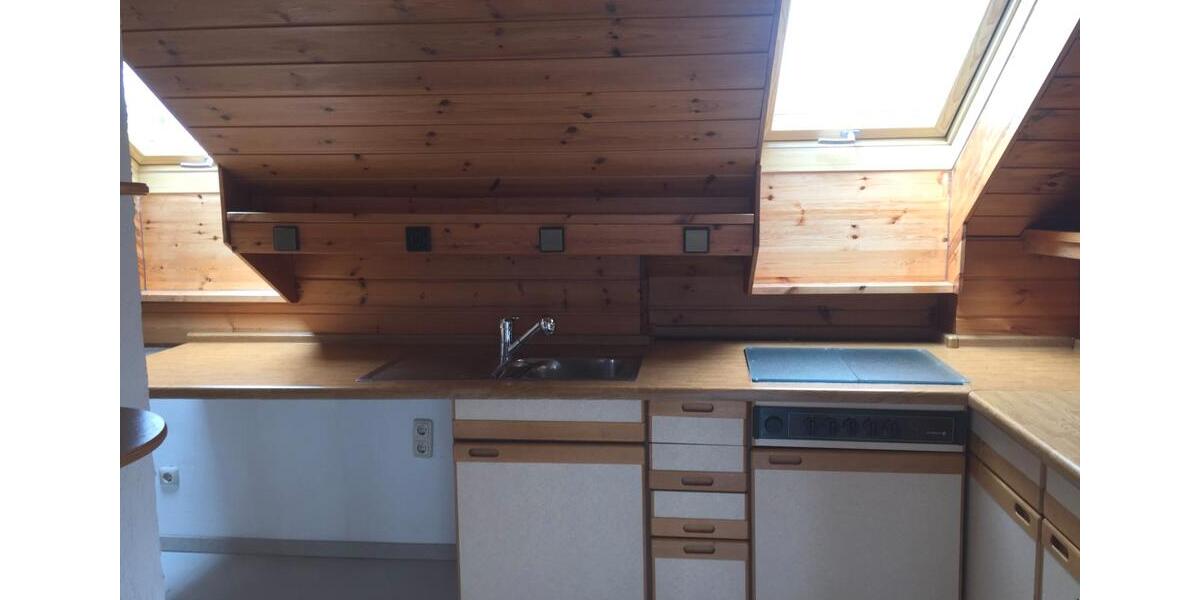 Dachgeschoßwohnung Untermeitingen - 3 Zimmer, 98 m&sup2;, 850&euro; | Angebot:26615844