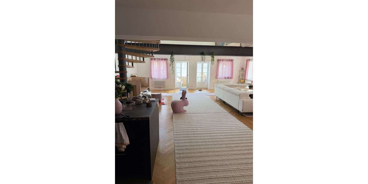 Etagenwohnung Augsburg - 5 Zimmer, 254 m&sup2;, 3.500&euro; | Angebot:26958698