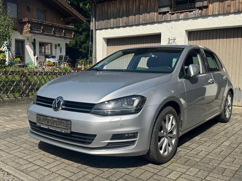 VW Golf 215.602 km 7.400 € Friedberg 86316