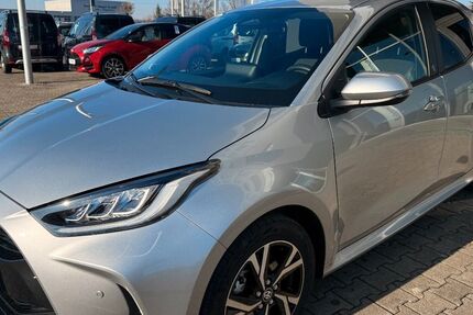 Toyota Yaris 9.999 km 22.300 &euro; Königsbrunn / Augsburg 86343