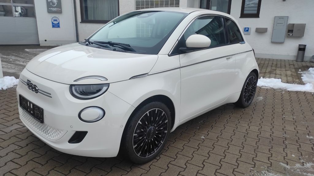 Fiat 500e 44.500 km 20.750 &euro; Gersthofen/Batzenhofen 86368