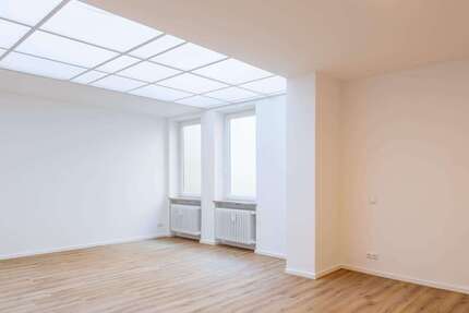 Zimmer Augsburg Innenstadt - 700&euro; | Angebot:27111810