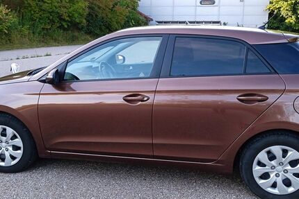 Hyundai i20 94.800 km 8.900 € Holzheim 86684