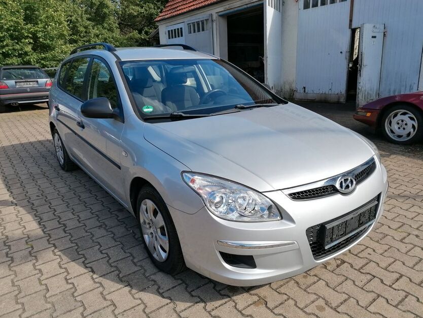 Hyundai i30 143.000 km 3.950 € Buttenwiesen 86647