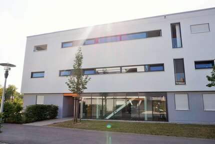 Wohnung Augsburg / Pfersee Pfersee - 1 Zimmer, 42 m&sup2;, 650&euro; | Angebot:26841474