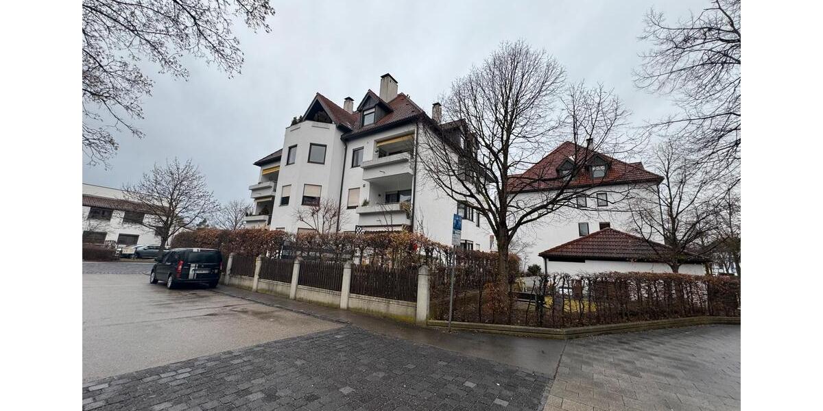 Etagenwohnung Augsburg Antonsviertel - 4 Zimmer, 107 m&sup2;, 1.391&euro; | Angebot:24940881