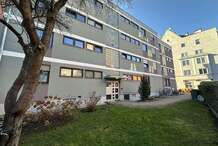 Wohnung zum Kaufen in Augsburg 288.000 € 78 m²