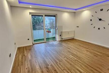 RENOVIERT, MODERN UND GROßZÜGIG - Wohnung Neusäß | Angebot:27305492