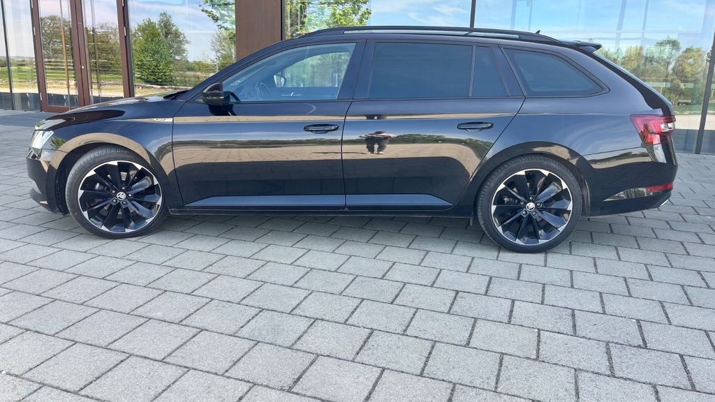 Skoda Superb 98.000 km 23.500 &euro; Buttenwiesen 86647