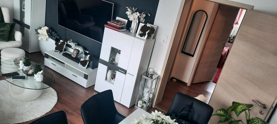 Etagenwohnung Königsbrunn - 3 Zimmer, 64 m&sup2;, 269.000&euro; | Angebot:25829950