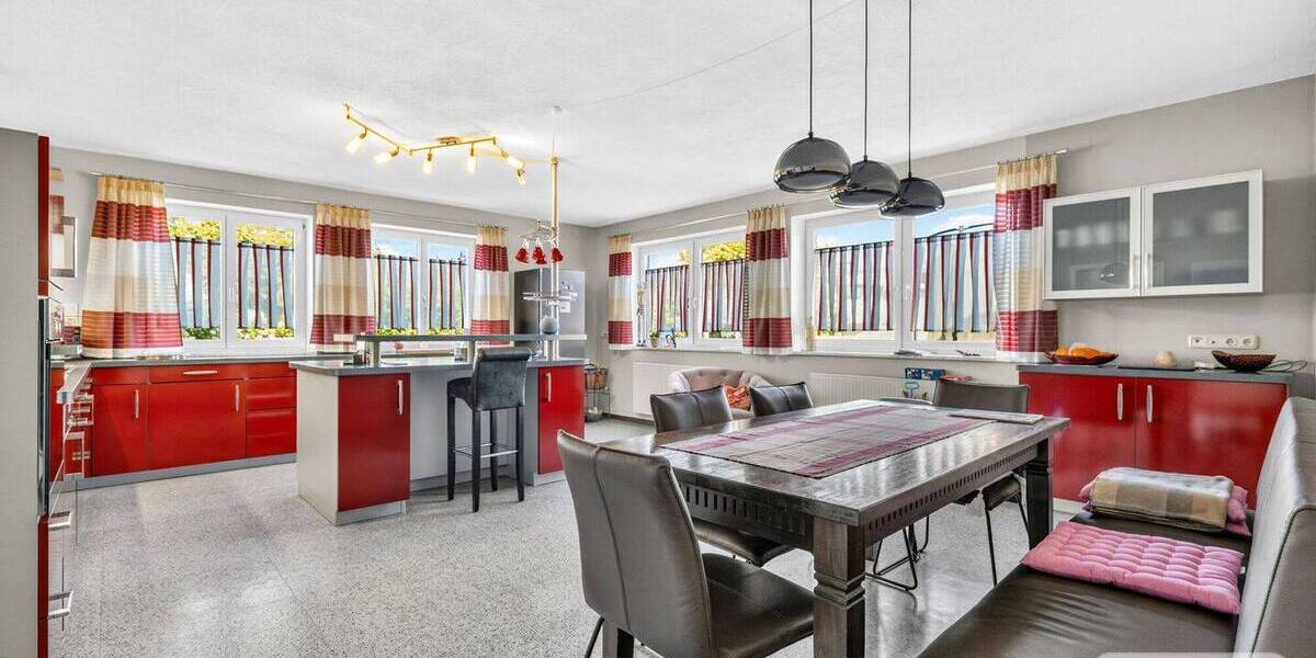 Mehrfamilienhaus, Wohnhaus Zusmarshausen - 1 Zimmer, 699.000&euro; | Angebot:26868757