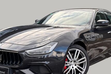 Maserati Ghibli 57.375 km 53.900 &euro; Königsbrunn 86343