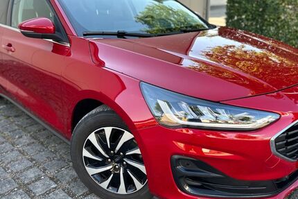 Ford Focus 52.000 km 17.990 &euro; Dinkelscherben 86424