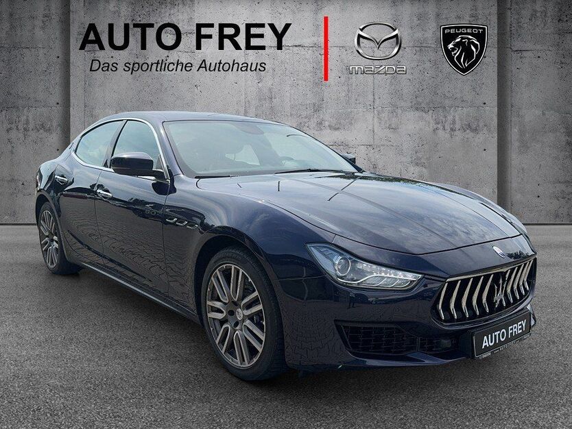 Maserati Ghibli 128.500 km 31.980 € Gersthofen 86368