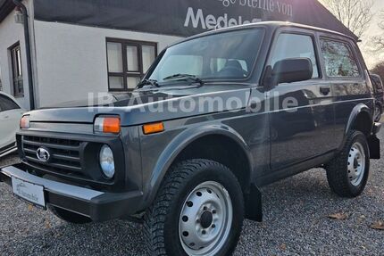 Lada Niva 18.000 km 13.950 € Königsbrunn bei Augsburg 86343