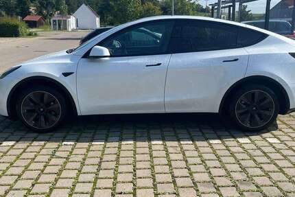 Tesla Model Y 53.000 km 32.300 &euro; Altomünster 85250