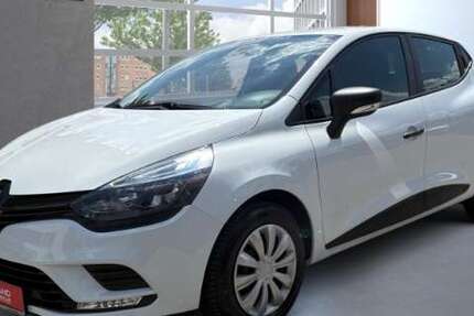 Renault Clio 47.432 km 9.985 &euro; Augsburg 86165