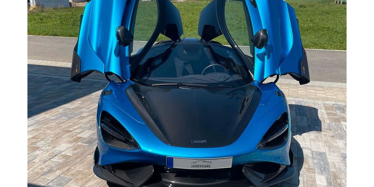 McLaren 765LT 1.455 km 499.800 € Holzheim 86684