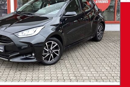 Toyota Yaris 16.500 km 20.490 € Augsburg-Lechhausen 86165