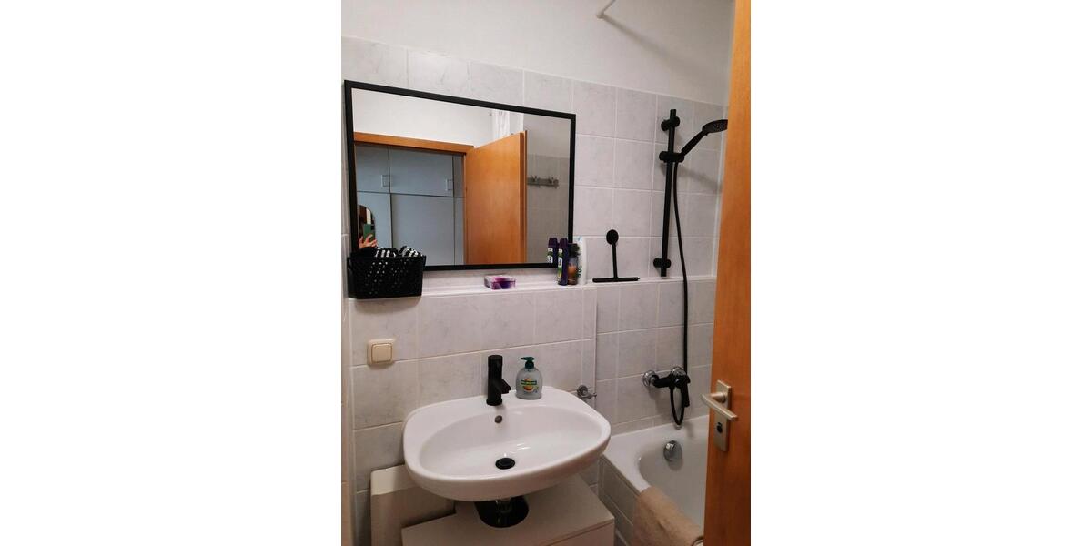 Etagenwohnung Augsburg Haunstetten-Siebenbrunn - 1 Zimmer, 24 m&sup2;, 630&euro; | Angebot:26047295