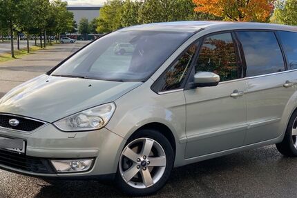 Ford Galaxy 199.000 km 6.900 € Augsburg 86154