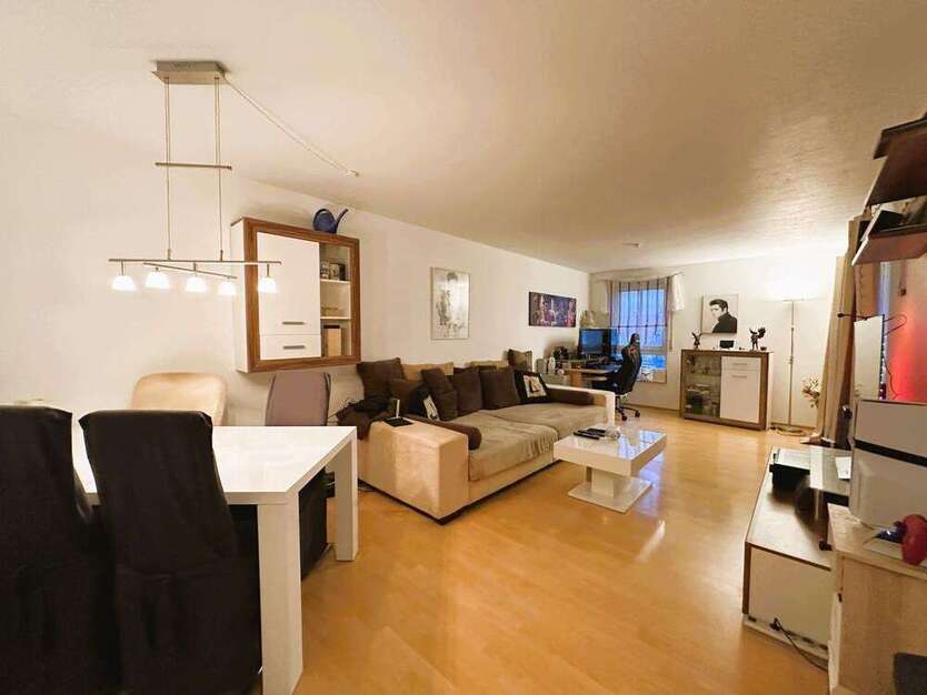 Wohnung zum Kaufen in Augsburg 220.000 € 57.22 m²