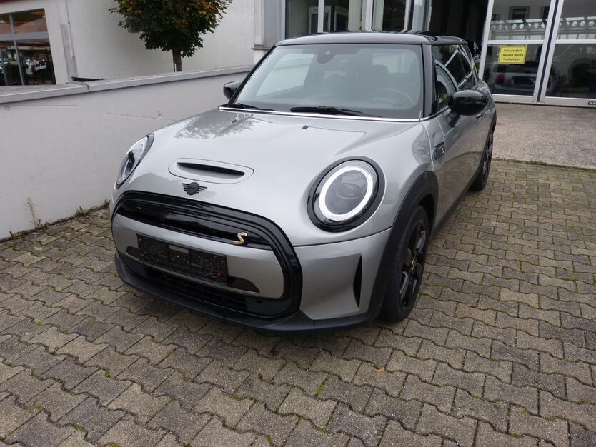 Mini Cooper SE 15.500 km 18.790 € Stadtbergen 86391