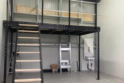 Lagerhalle ca 45 qm + 15 qm zur gewerblichen Nutzung in Augsburg zimmer