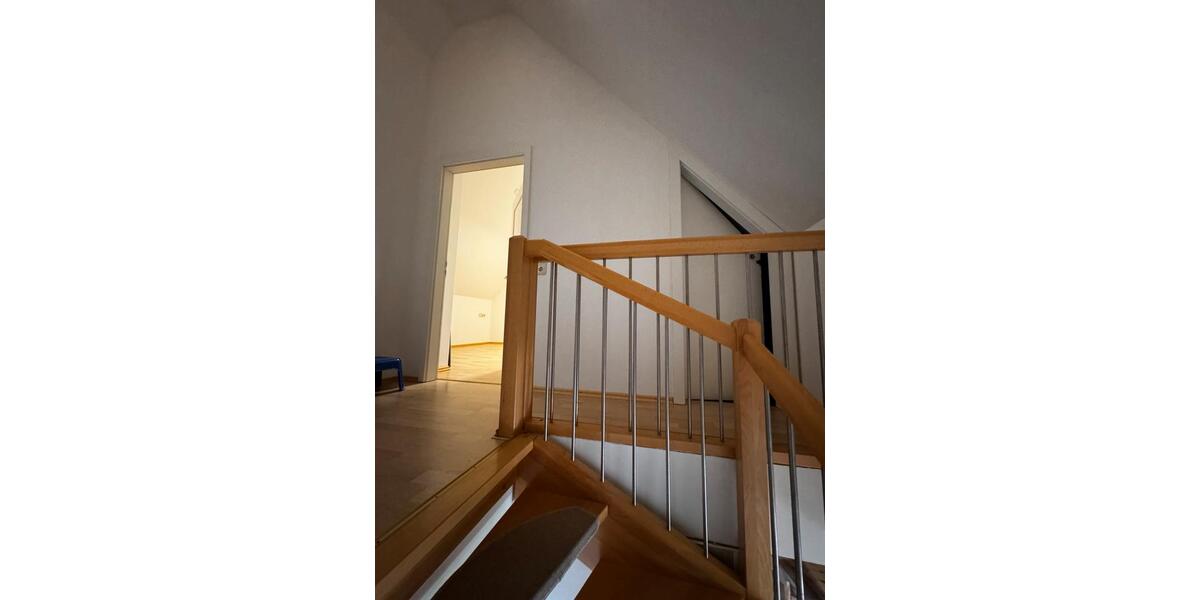 Maisonettenwohnung Kutzenhausen - 4 Zimmer, 100 m&sup2;, 1.200&euro; | Angebot:26573302