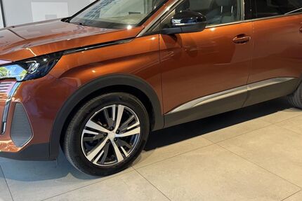 Peugeot 5008 34.198 km 23.795 &euro; Augsburg 86179