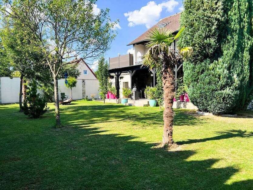 Haus zum Kaufen in Wertingen 689.000 € 234 m²