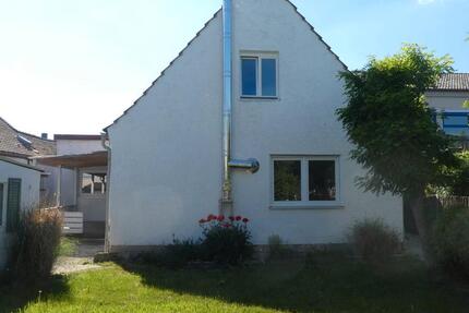 Haus Pöttmes - 4 Zimmer, 99 m&sup2;, 295.000&euro; | Angebot:26810941