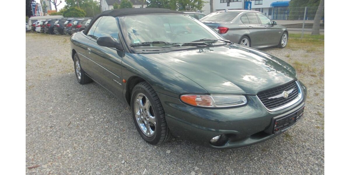 Chrysler Stratus 77.000 km 4.900 &euro; Gersthofen bei Augsburg 86368