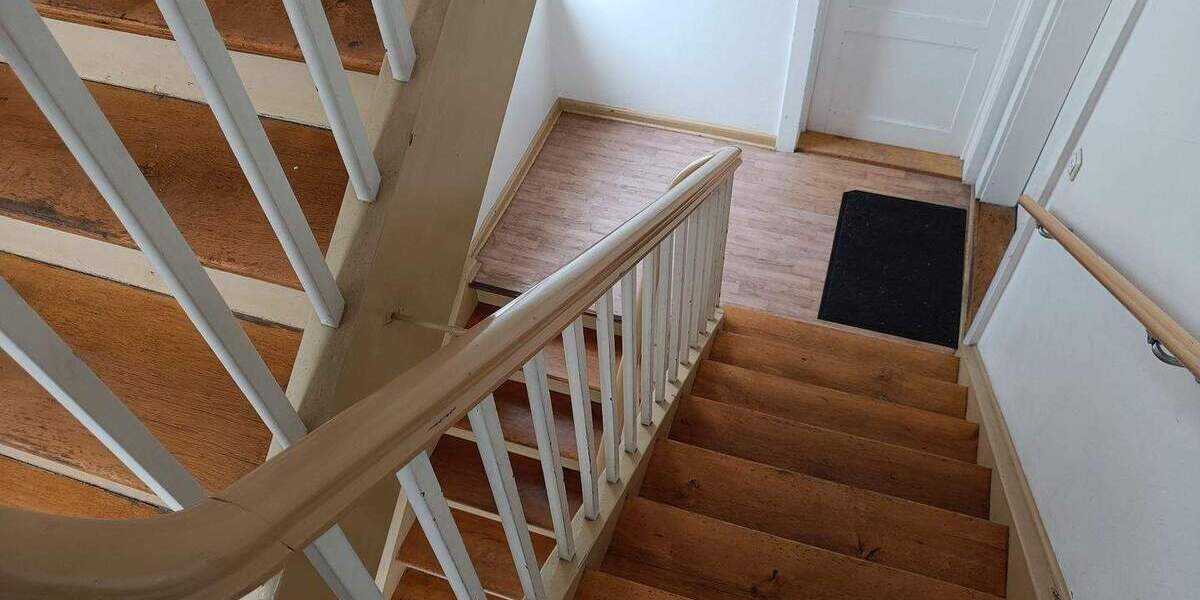 Etagenwohnung Augsburg Kriegshaber - 4 Zimmer, 101 m&sup2;, 275.000&euro; | Angebot:25898640