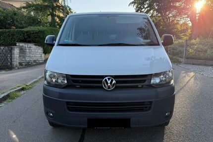 VW T5 Transporter 273.000 km 7.000 &euro; Augsburg 86156