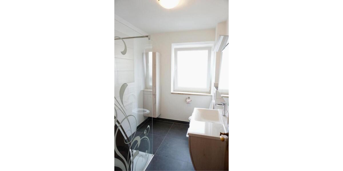 Etagenwohnung Meitingen - 5 Zimmer, 126 m&sup2;, 1.425&euro; | Angebot:25827670