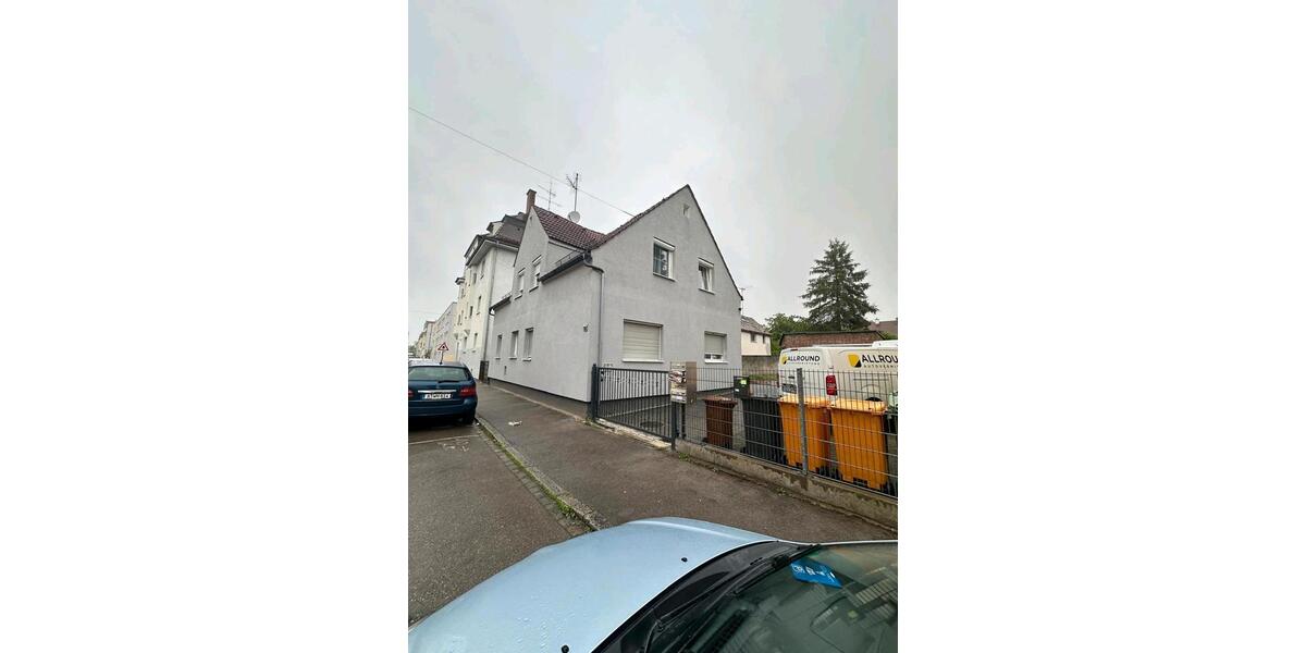 Haus mit 6 Appartment. zimmer