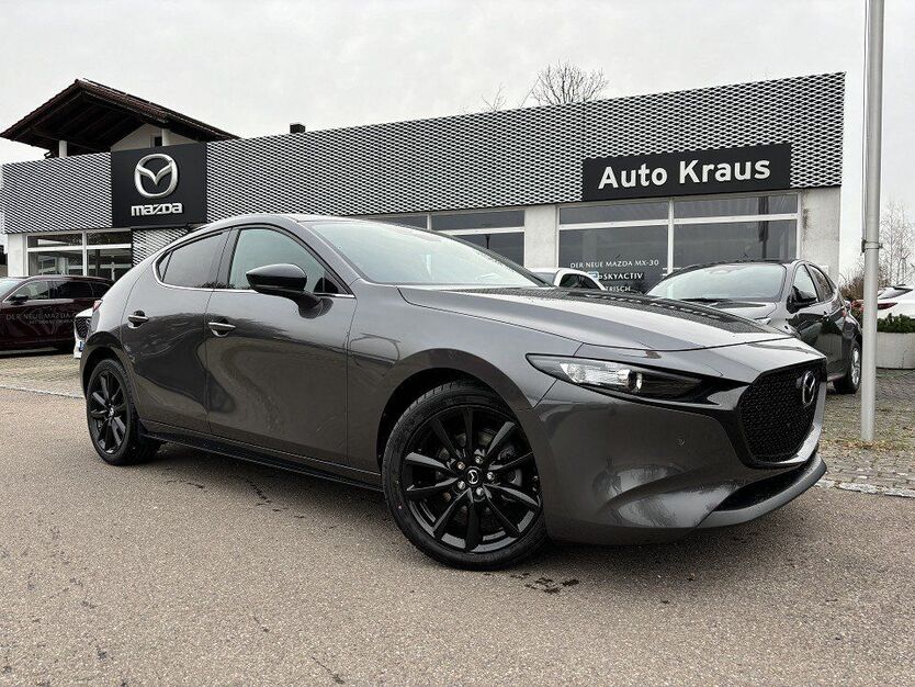 Mazda 3 2.800 km 25.999 € Buttenwiesen 86647