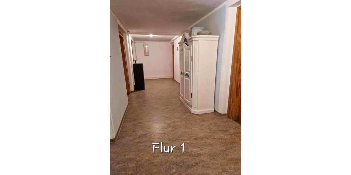 Dachgeschoßwohnung Hattenhofen - 2 Zimmer, 30 m&sup2;, 500&euro; | Angebot:26483986