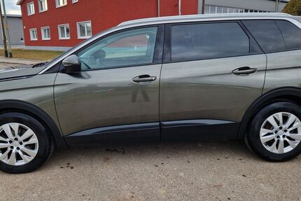 Peugeot 5008 181.083 km 14.790 &euro; Welden 86465