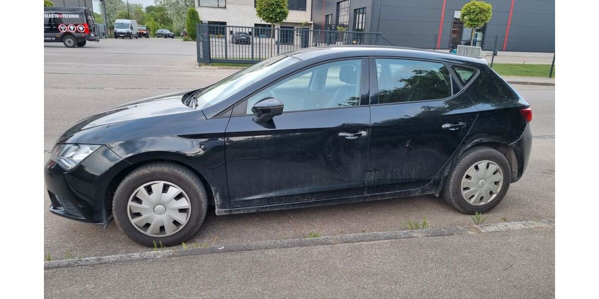Seat Leon 97.100 km 4.900 &euro; Augsburg 86167
