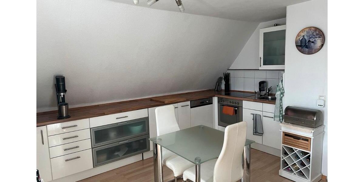 Dachgeschoßwohnung Augsburg Haunstetten-Siebenbrunn - 2 Zimmer, 38 m&sup2;, 175.000&euro; | Angebot:24749695