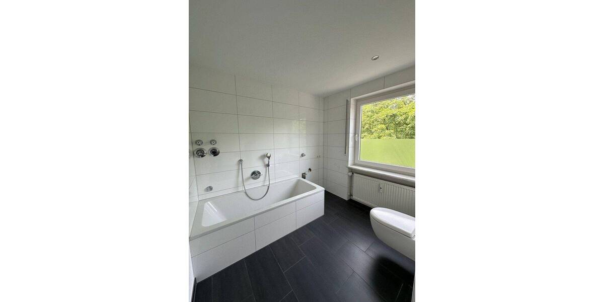 Etagenwohnung Augsburg Göggingen - 5 Zimmer, 167 m&sup2;, 790.000&euro; | Angebot:26918082
