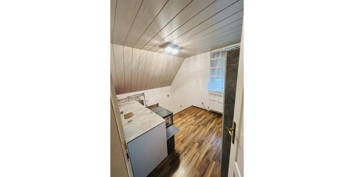 Etagenwohnung Augsburg Pfersee - 4 Zimmer, 75 m&sup2;, 256.700&euro; | Angebot:26155478