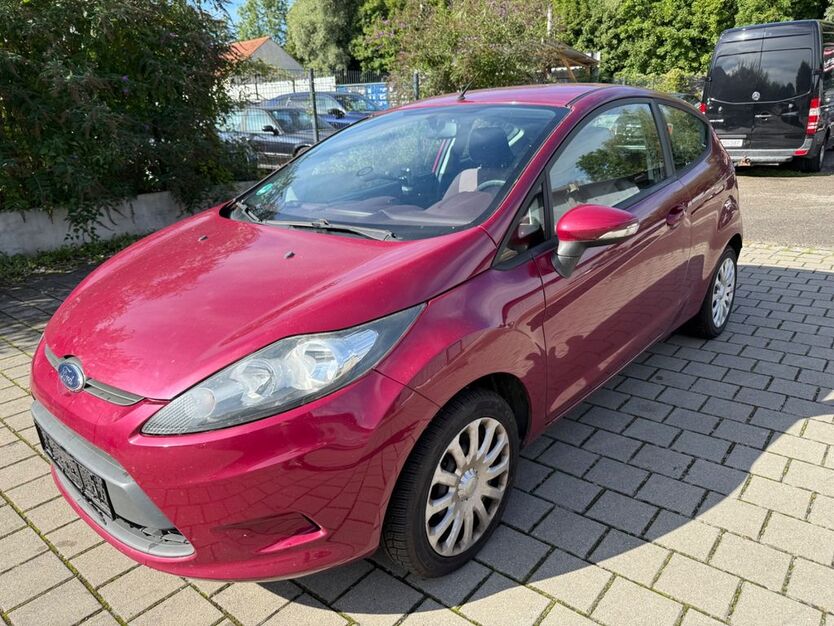 Ford Fiesta 165.400 km 2.700 € Augsburg 86154