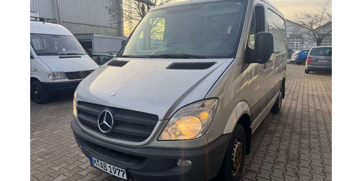 Mercedes-Benz Sprinter 212.254 km 8.900 &euro; Obermeitingen 86836