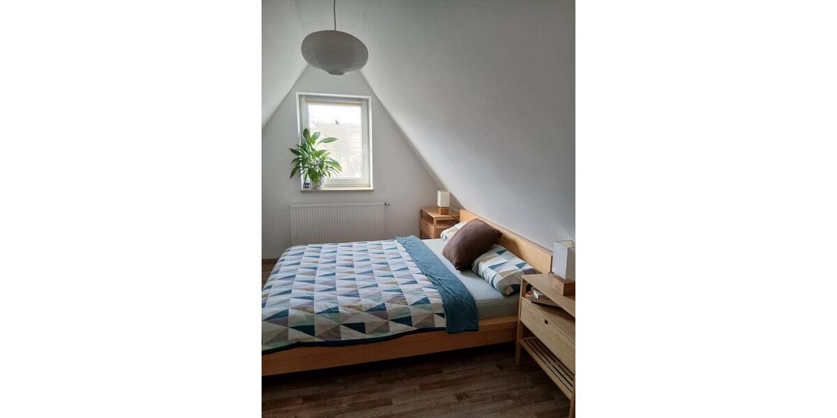 Etagenwohnung Neusäß - 4 Zimmer, 105 m&sup2;, 1.750&euro; | Angebot:25879207